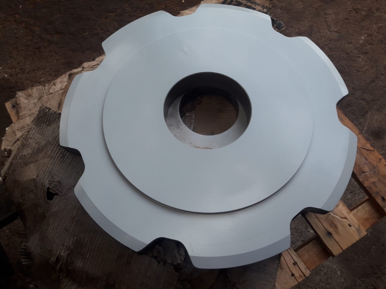 Roda dentada usinada — acabamento premium